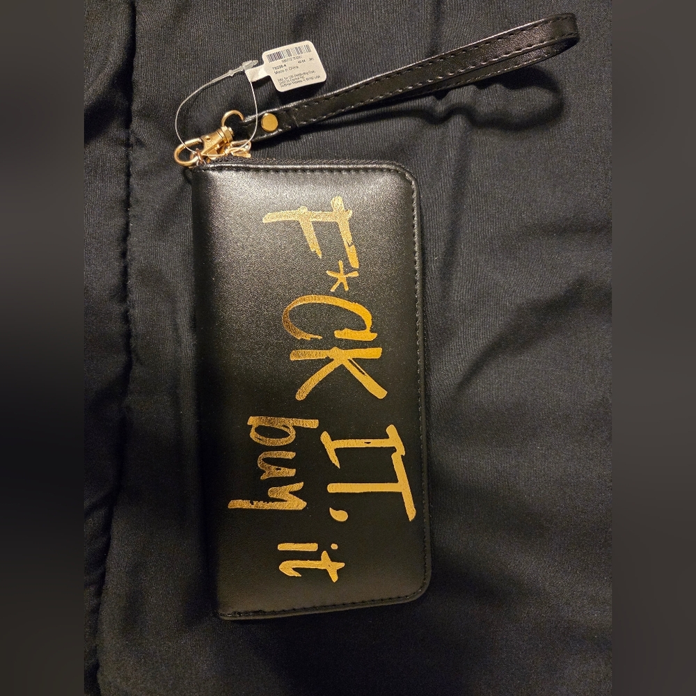 Icing Black and Gold Wristlet Wallet